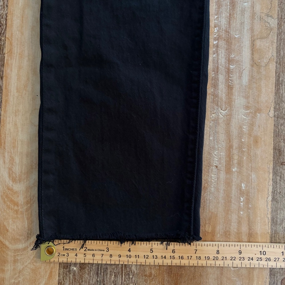 Levis 501 Original Fit Black Straight Leg Jeans Raw Hem Button Fly W31 L30 - Picture 14 of 14